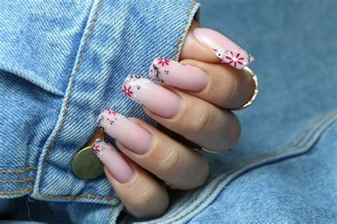 Paznokcie Wiosna 2021 Kwiaty Wiosenne Wzory Flower Nails Ideas Spring