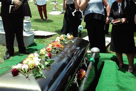 Servicios fúnebres: 4 alternativas para funerales - Funeraria Inmemoria