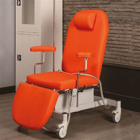 Battery Powered Blood Donor Chair TM A 1022 Turmed 3 Section