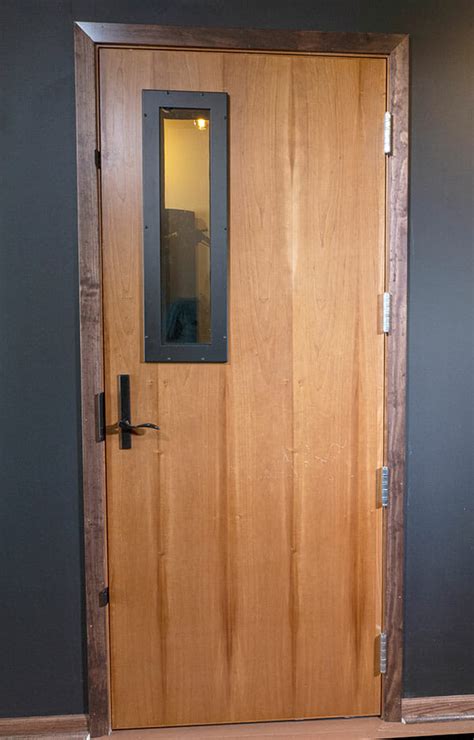 Soundproof Interior Doors For Studios And Offices