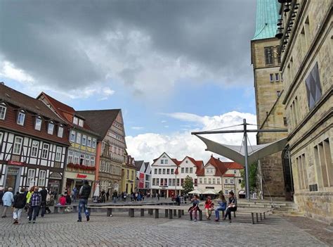 The Pied Piper Tale And The History Behind The Medieval Folklore
