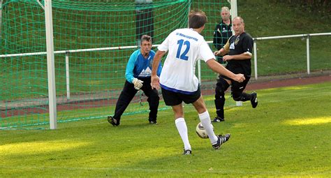 Fussball Verband Mittelrhein Ü 40 und Ü 50 Kreismeisterschaften Ende