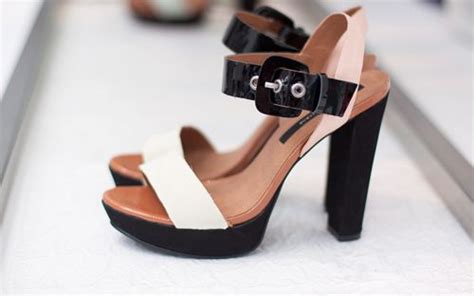 Cute Pumped Up Kicks Open Toed Heels Coco Chanel Sandals Summer