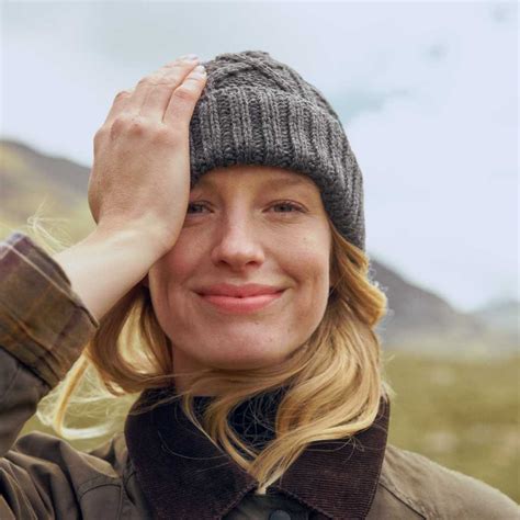 Aran Hats Irish Crafted Aran Knitwear Aran Woollen Mills