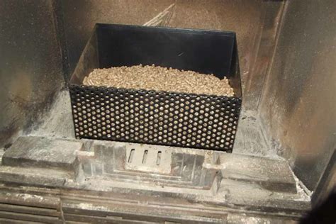 Granulés l invention d un panier brûleur de pellets pour les inserts