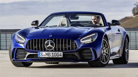 Mercedes Amg Gt R Roadster Drops The Top In Geneva Drivemag Cars