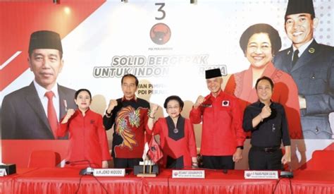 Megawati Umumkan Ganjar Pranowo Capres Pdip Surabaya Langsung