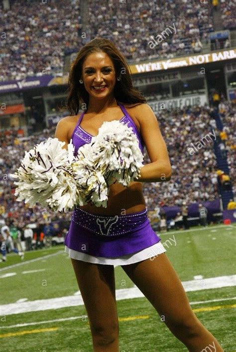 Pin by FREDRICK BURNS on MINNESOTA VIKINGS CHEERLEADERS | Vikings ...