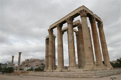 Temple De Zeus Olympien