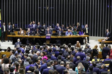 Após críticas de Lula deputados dizem não haver ambiente para rever