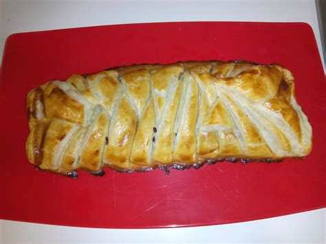 Trenza de hojaldre rellena de atún La Cocina de Serrats