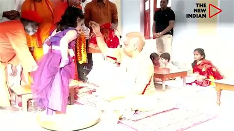 Up Cm Yogi Adityanath Performs Kanya Puja On Mahanavami The New Indian