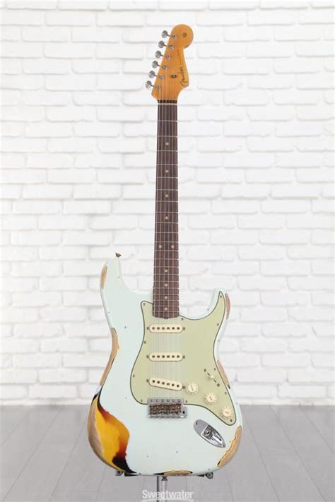 Fender Custom Shop 61 Stratocaster Heavy Relic Super Faded Aged Sonic Blue Over 3 Color