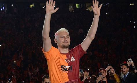 Galatasaray a 25 milyon Euro luk teklif getireceğim acele etmeyin