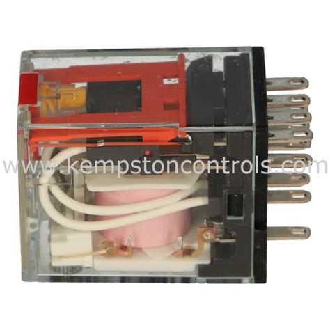 Omron My4in 220240ac S Omron Relay Plug In 5a 220240vac 14 Pin