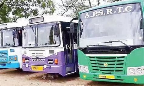 Tsrtc Deploys 4 045 Special Buses For Dasara