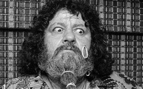 Price Captain Lou Albano Lasidiamond