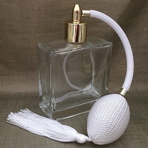 Vaporisateur de parfum poire vide et rechargeable carré 100 ml Au