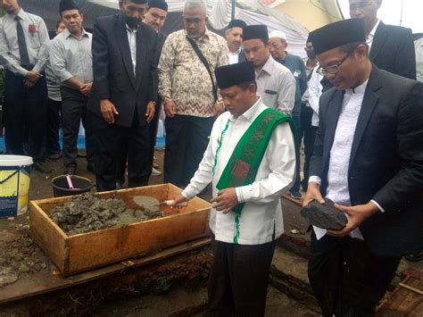 Plh Gubernur Jabar Hadiri Peletakan Batu Pertama Gedung Sulaimaniyah Ar