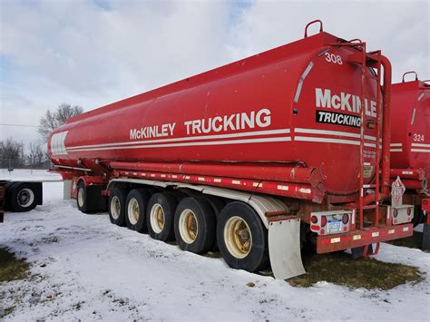 1991 Fruehauf 6 Axle Tanker Trailer 13800 Gallon Capacity 5