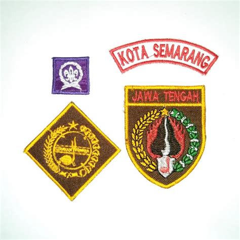 Jual 1 Set Badge Pramuka Lengkap Tanda Keterangan Kota Semarang Putra