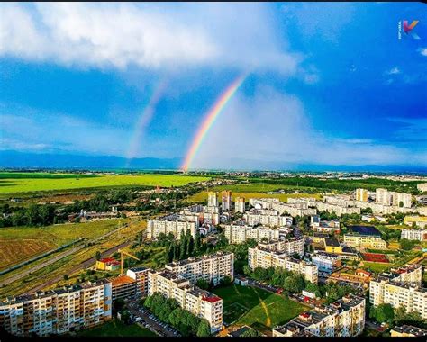 ОБЕЛЯ 2 , КВАРТАЛА И ПРИЯТЕЛИ Споделяне