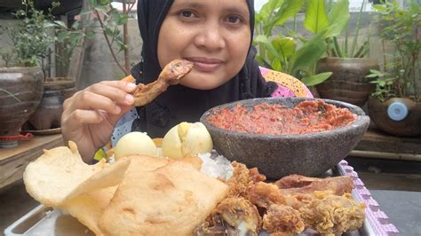 Makan Nasi Diaur Di Tempat Ulekan Pedas Nya Nampol Nikmat Bgt Mukbang