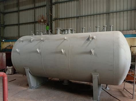 Mild Steel Acid Storage Tanks For Industrial Capacity 5000 10000 L