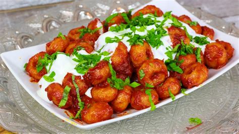 Fellah Köftesi Bulgurbällchen mit Tomatensauce und Joghurt YouTube