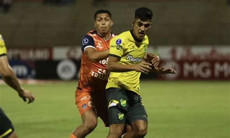 César Vallejo Vs Defensa Y Justicia ¿a Qué Hora Juegan América Deportes