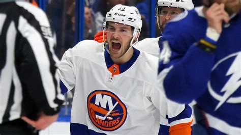 Barzal Stays Hot Scores First Goal Of Islanders Game Win Newsday