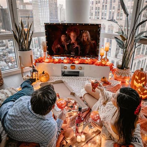 The Best Fall Movies To Watch This Season The Everygirl