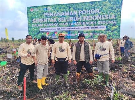 Dukung Pelestarian Lingkungan Hidup Medcoenergi Tanam Juta Pohon