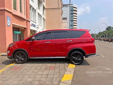 Jual Mobil Toyota Innova Venturer 2017 20 Di Dki Jakarta Automatic