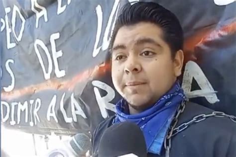 Estudiante Encadenado A La Bycened Logr Ser Reinstalado A La