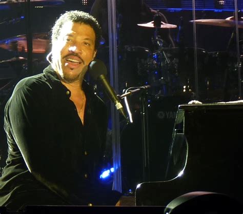Make Sure You See One Of The Worlds Most Iconic Singers In Concert By