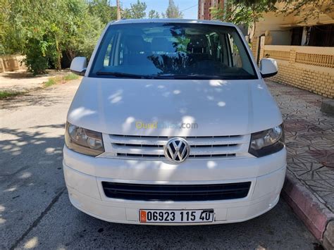 Volkswagen Transporter 2015 Combi chassis court Khenchela Algérie