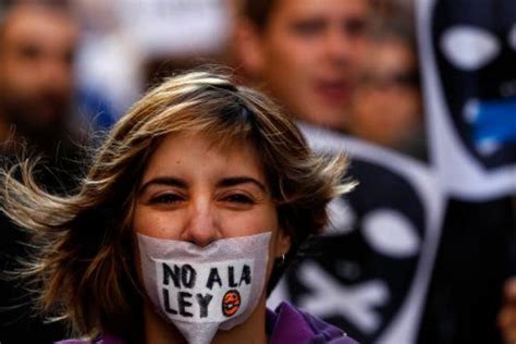 Tres A Os De Ley Mordaza Se Consolida El Deterioro De La Libertad De