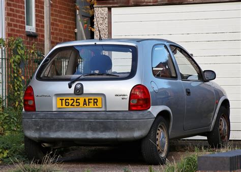 T Afr Vauxhall Corsa V Envoy Door Nivek Old Gold Flickr