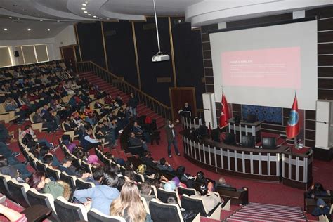 Karatay Belediyesi Sosyal Medyan N Toplum Zerindeki Etkileri Konu Uldu