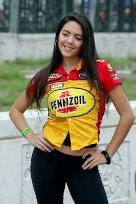 Las Porristas Mas Sexys Las Promotoras De Pennzoil En La Nascar