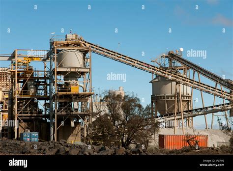 Mining plant fotografías e imágenes de alta resolución Alamy