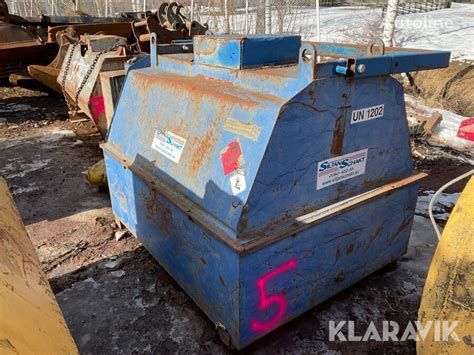 Kupi Zbiornik Na Paliwo Farmartank Liter Przez Licytacj Szwecja