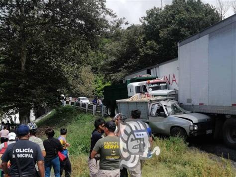 Rapiña Tras Accidente En La Puebla Orizaba Deja Caos Vial