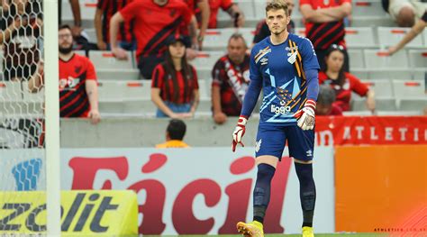 Athletico Paranaense Site Oficial Bento Foi O Jogador Mais