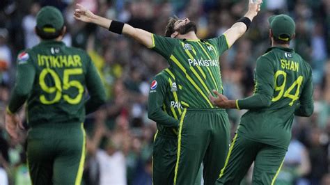 T20 World Cup Pakistan Beat New Zealand By 7 Wickets In T20 World Cup