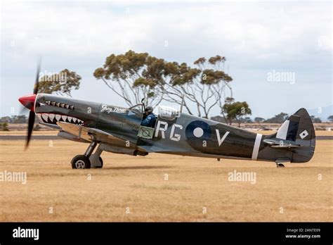 Supermarine Spitfire Mk Viii Vh Het In Der Royal Australian Air Force