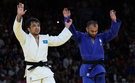 Jo Le Judoka Luka Mkheidze En Argent Deuxi Me M Daille Pour La