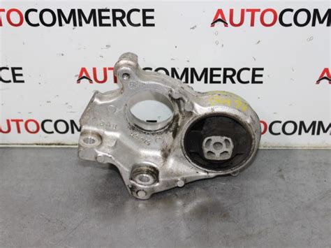 Engine mount Citroen C4 Coupé 1 6 HDi 16V 110 96391768 9HY