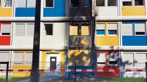 Brandstiftung In Fl Chtlingsheim In Berlin Buch Bewohner In Neuer